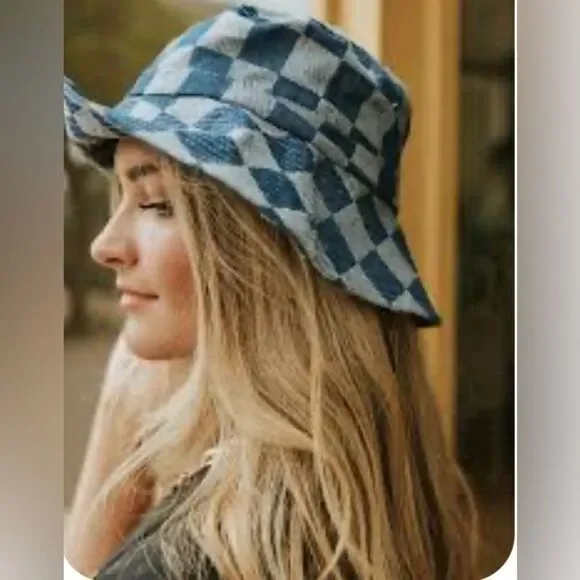 URBAN OUTFITTERS UO Checkered Bucket Hat Cotton UO-76 Label Blue Check Y2K - Picture 1 of 8